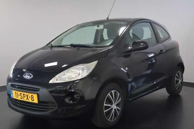 Zwart Gebruikt 2011 Ford Ka S Hatchback | € 1.500 (Goede deal) - Afbeelding 1/4