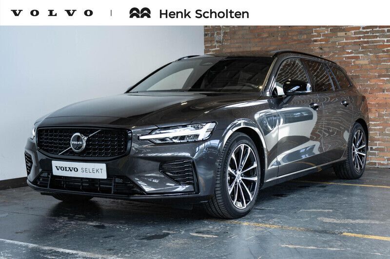 Grijs Gebruikt 2025 Volvo V60 Ultra Stationwagen | € 64.950 - Afbeelding 1/4