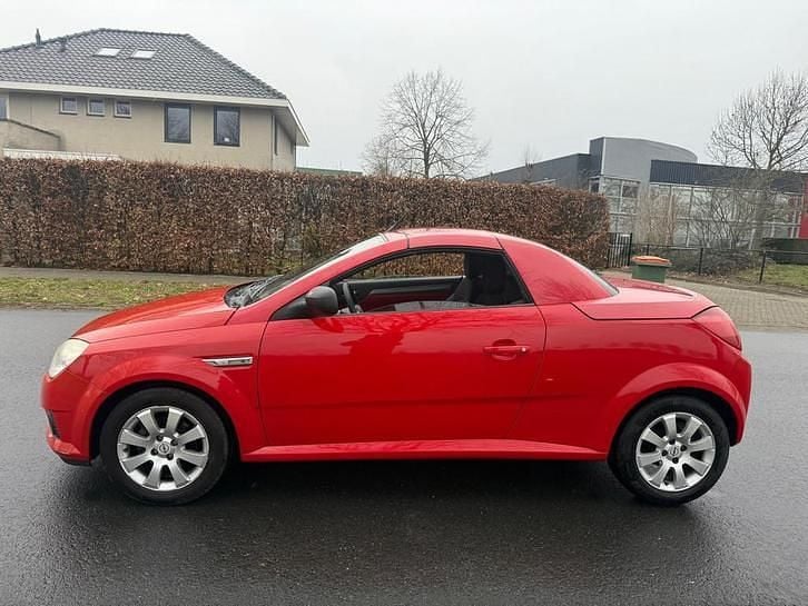 Occasion Opel Tigra Sport 90 PK (66 kW) 2006 Rood Cabriolet