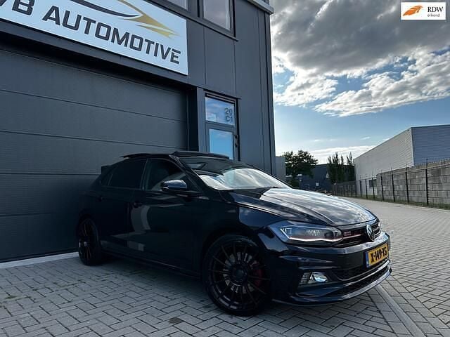 Zwart Gebruikt 2019 VW Polo Beats Hatchback | € 20.950 (Eerlijke prijs) - Afbeelding 1/4