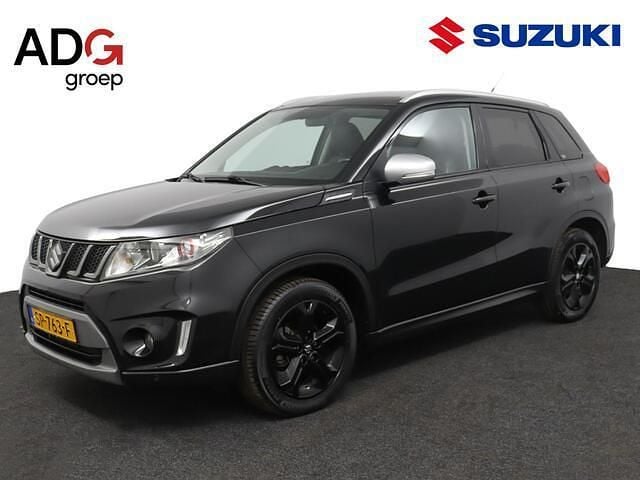 Zwart Gebruikt 2018 Suzuki Vitara SUV | € 19.950 (Eerlijke prijs) - Afbeelding 1/4