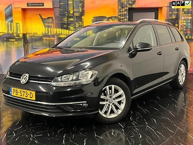 Zwart Gebruikt 2017 VW Golf VII Comfortline Stationwagen | € 8.449 (Goede deal) - Afbeelding 1/4