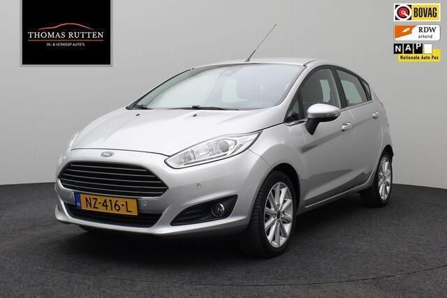 Grijs Gebruikt 2017 Ford Fiesta Titanium Hatchback | € 6.950 (Goede deal) - Afbeelding 1/4