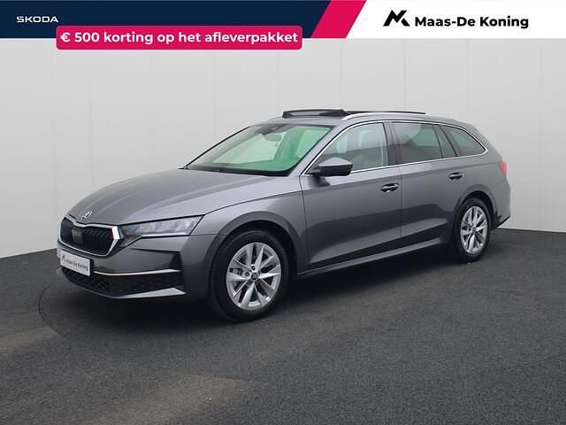 Grijs Gebruikt 2025 Skoda Octavia Selection Stationwagen | € 36.880 (Duur) - Afbeelding 1/4