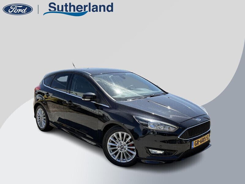 Zwart Gebruikt 2015 Ford Focus Titanium Hatchback | € 7.900 (Eerlijke prijs) - Afbeelding 1/4