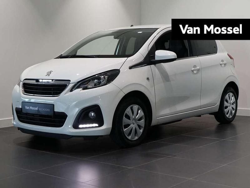 Wit Gebruikt 2020 Peugeot 108 Active Hatchback | € 9.440 (Eerlijke prijs) - Afbeelding 1/3