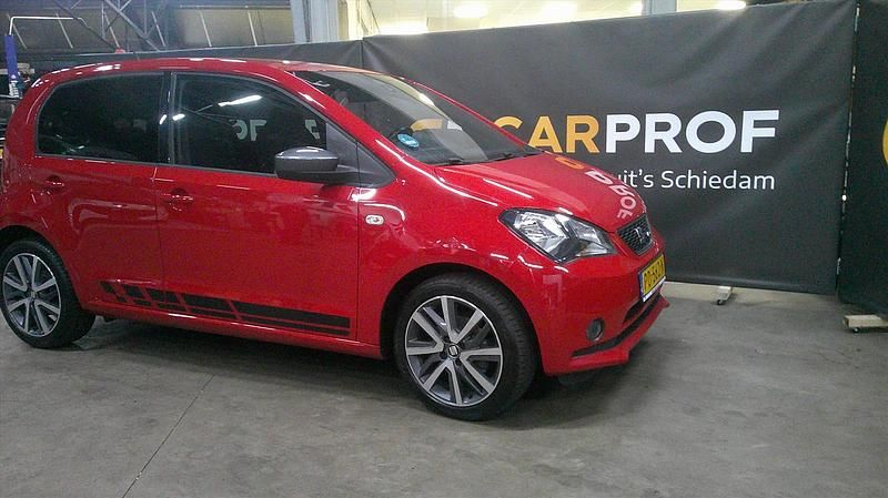 Rood Occasion 2018 Seat Mii Ecomotive Hatchback | € 9.950 (Duur) - Afbeelding 1/4