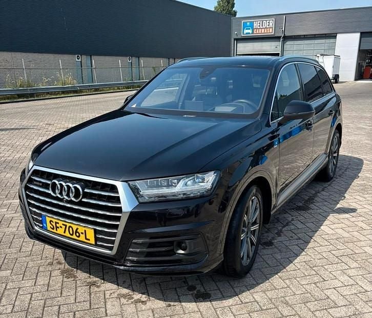 Occasion 2017 Audi Q7 S-Line SUV | € 29.000 (Duur) - Afbeelding 1/4