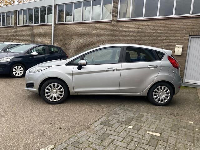 Occasion Ford Fiesta 80 PK (58 kW) 2017 Grijs Hatchback