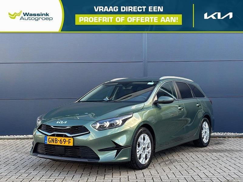 Groen Gebruikt 2024 Kia Ceed Sportswagon Stationwagen | € 27.895 (Iets duurder) - Afbeelding 1/4