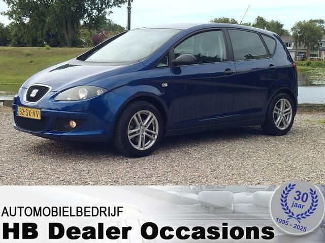 Blauw, metallic lak Occasion 2006 Seat Altea Reference MPV | € 1.850 (Eerlijke prijs) - Afbeelding 1/4