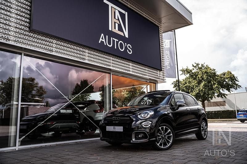 Zwart Gebruikt 2024 Fiat 500X Sport SUV | € 27.910 (Eerlijke prijs) - Afbeelding 1/4