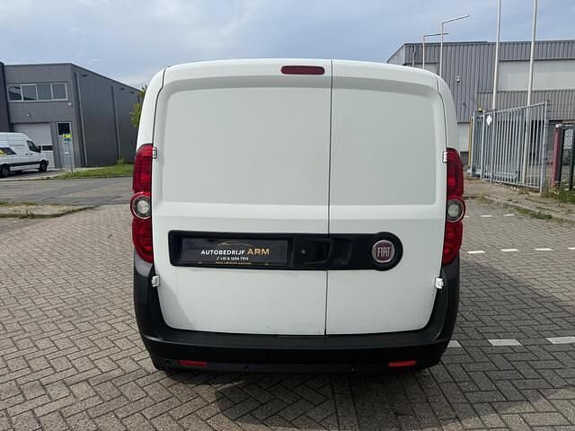 Afbeelding 4/4