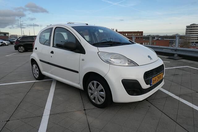Occasion Peugeot 107 Access 68 PK (50 kW) 2013 Wit Hatchback