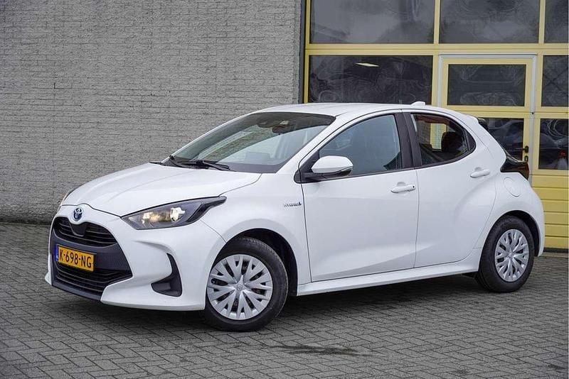 Occasion Toyota Yaris Hybrid Connect Style 2021 Wit Hatchback