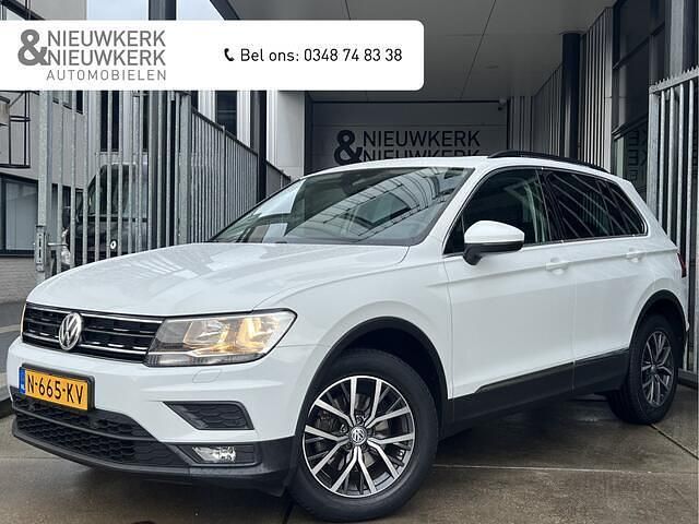 Wit Gebruikt 2018 VW Tiguan Comfortline SUV | € 19.999 (Goede deal) - Afbeelding 1/4