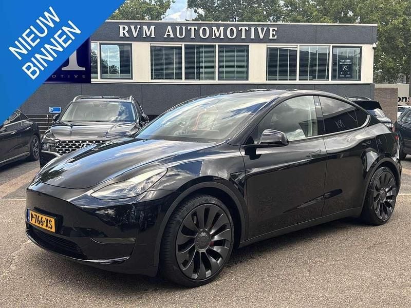 Zwart Gebruikt 2022 Tesla Model Y Performance SUV | € 37.877 (Goede deal) - Afbeelding 1/4