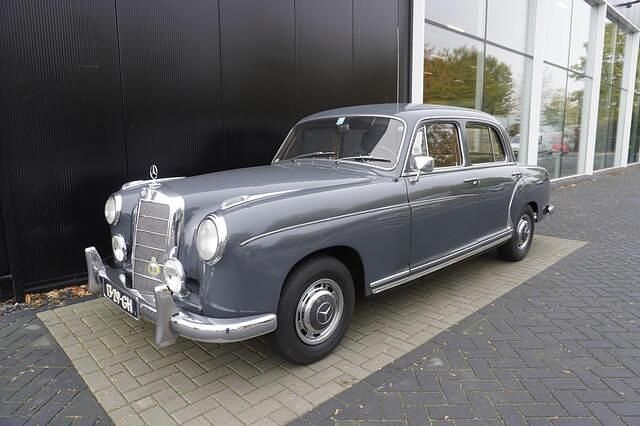Occasion Mercedes 220 1958 Grijs Sedan
