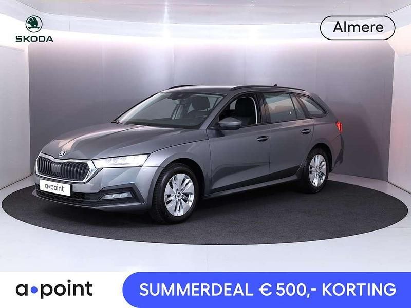Grijs Gebruikt 2023 Skoda Octavia Business Line Stationwagen | € 22.849 (Eerlijke prijs) - Afbeelding 1/4