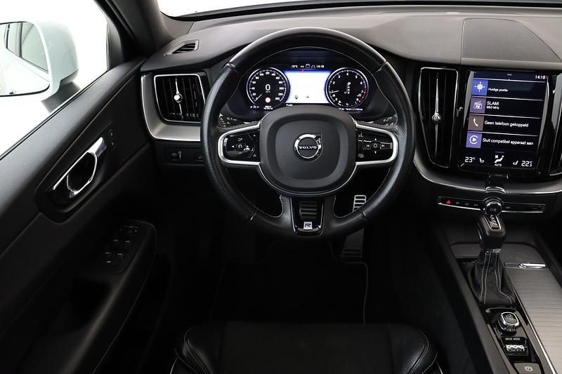 Occasion Volvo XC60 R-Design 191 PK (140 kW) 2019 Wit SUV
