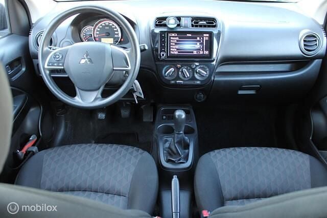 Occasion Mitsubishi Space Star 71 PK (52 kW) 2021 Grijs (metallic) Hatchback