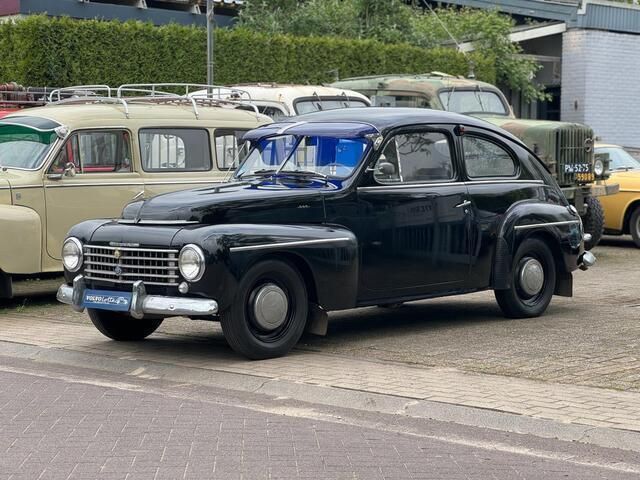 Zwart Gebruikt 1952 Volvo PV444 | € 15.000 - Afbeelding 1/4