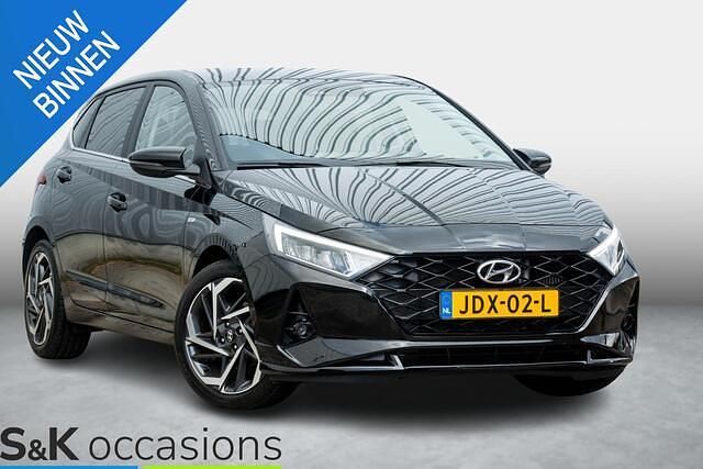 Zwart Gebruikt 2022 Hyundai i20 Premium Hatchback | € 18.950 (Eerlijke prijs) - Afbeelding 1/4