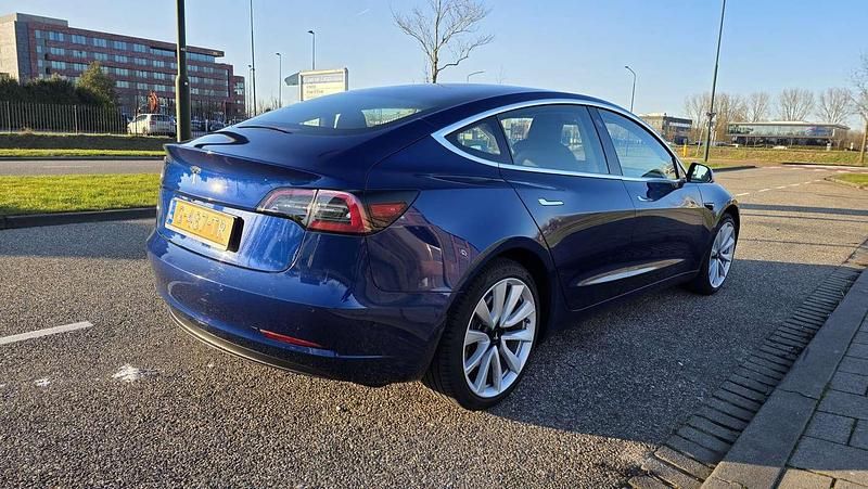 Occasion Tesla Model 3 RWD 239 kW (325 PK) 2019 Blauw Sedan
