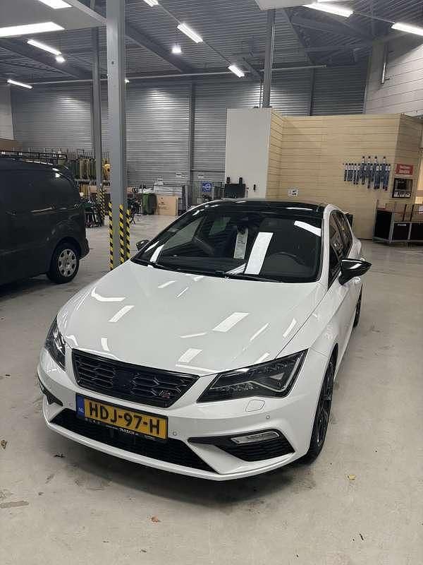 Occasion Seat Leon FR 179 PK (131 kW) 2017 Wit Stationwagen