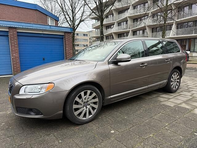 Occasion Volvo V70 180 PK (132 kW) 2012 Grijs (metallic) Stationwagen