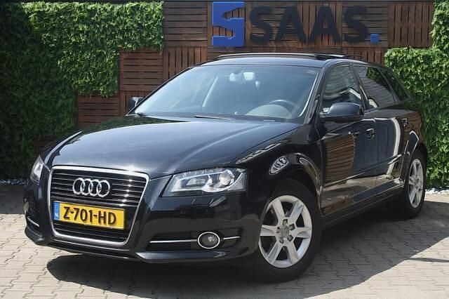 Zwart Gebruikt 2013 Audi A3 Stationwagen | € 8.424 - Afbeelding 1/4