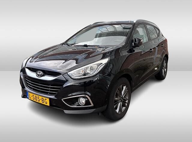 Zwart Gebruikt 2015 Hyundai ix35 SUV | € 9.999 (Eerlijke prijs) - Afbeelding 1/4