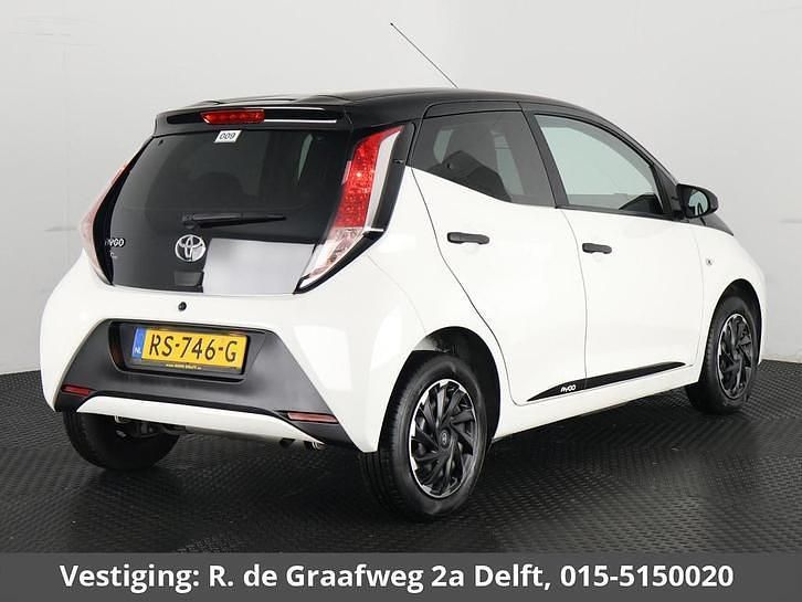 Occasion Toyota Aygo 69 PK (50 kW) 2018 Wit Hatchback