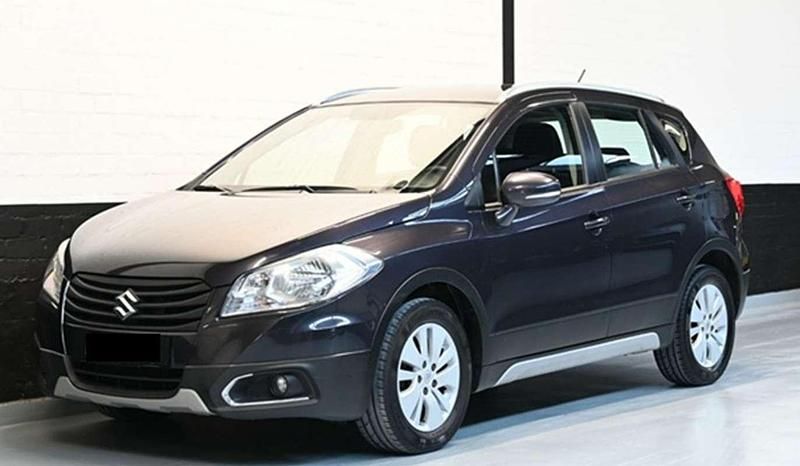Zwart Gebruikt 2014 Suzuki SX4 Exclusive Hatchback | € 10.550 (Iets duurder) - Afbeelding 1/4