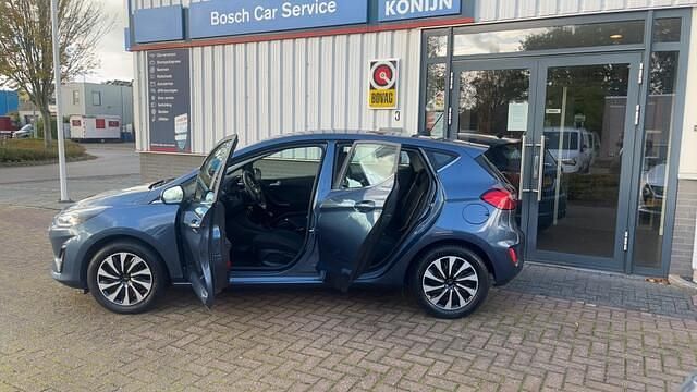 Occasion Ford Fiesta Titanium 124 PK (91 kW) 2022 Blauw Hatchback