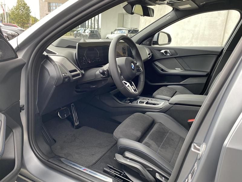 Occasion BMW 120 M Sport 156 PK (114 kW) 2025 Grijs Hatchback