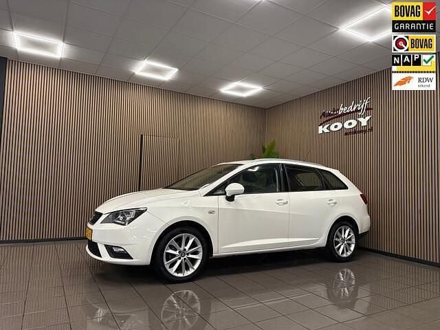 Wit Gebruikt 2015 Seat Ibiza ST CONNECT Stationwagen | € 8.475 (Iets duurder) - Afbeelding 1/4