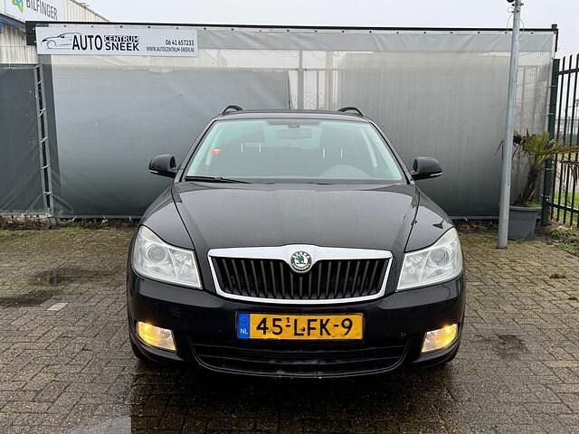 Occasion Skoda Octavia 105 PK (77 kW) 2010 Zwart Stationwagen