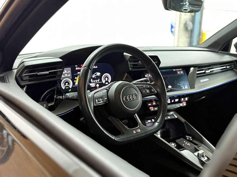 Occasion Audi A3 Sportback e-tron Competition 204 PK (150 kW) 2021 Grijs (metallic) Hatchback