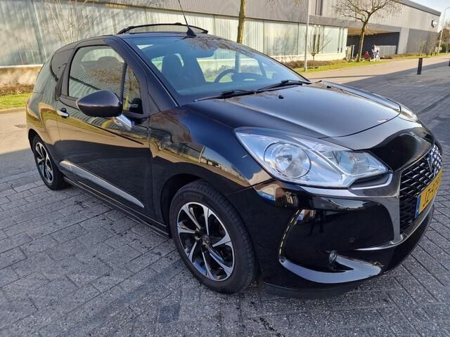 Occasion DS Automobiles DS3 Cabriolet So Chic 82 PK (60 kW) 2016 Zwart Cabriolet