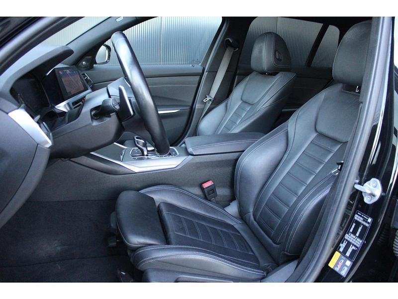Occasion BMW 330 Executive 293 PK (215 kW) 2021 Zwart Stationwagen