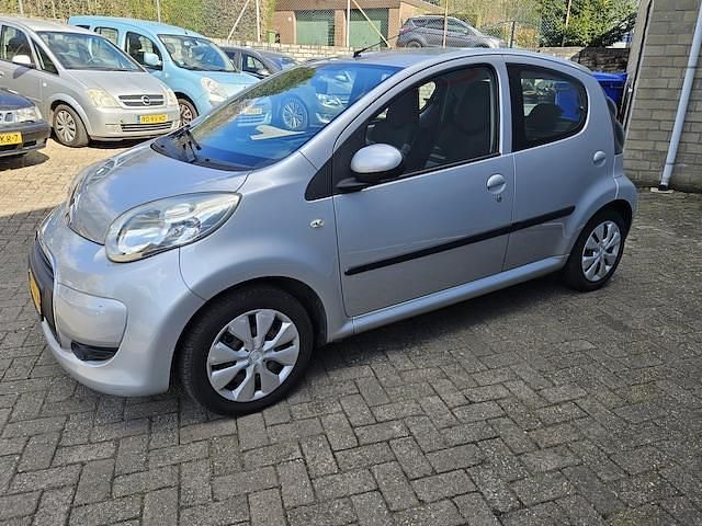 Occasion Citroën C1 SELECTION 2012 Grijs (metallic) Hatchback