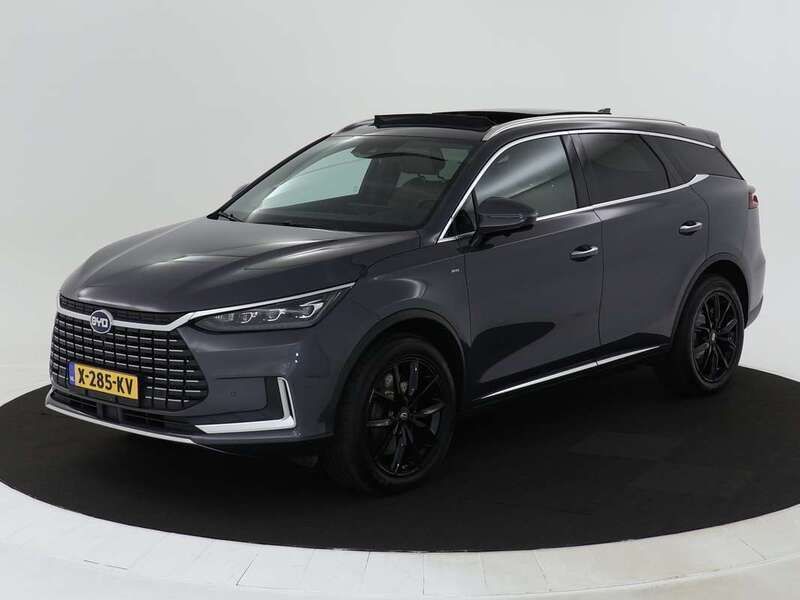 Zwart Gebruikt 2023 BYD Tang SUV | € 39.450 - Afbeelding 1/4