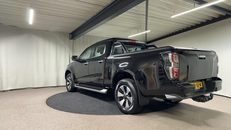 Occasion Isuzu D-Max 2023 Zwart Van