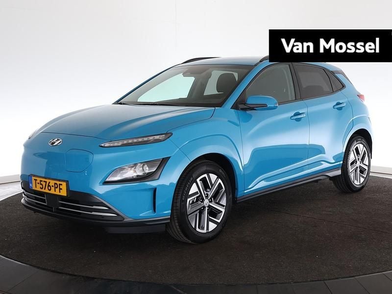 Blauw Gebruikt 2023 Hyundai Kona SUV | € 19.900 (Goede deal) - Afbeelding 1/4