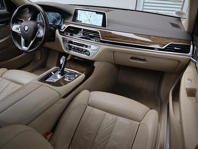 Occasion BMW 740 Executive 320 PK (235 kW) 2016 Blauw Sedan