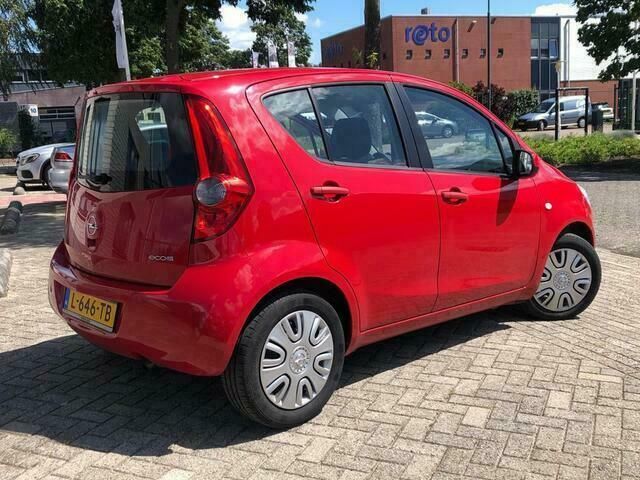 Occasion Opel Agila Selection 68 PK (50 kW) 2012 Rood Hatchback