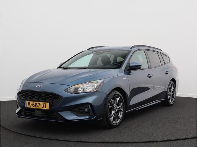 Blauw Occasion 2020 Ford Focus Business Edition Stationwagen | € 14.950 (Eerlijke prijs) - Afbeelding 1/4