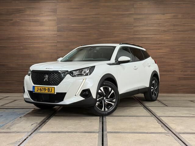 Wit, metallic lak Gebruikt 2020 Peugeot 2008 Allure SUV | € 18.890 (Eerlijke prijs) - Afbeelding 1/4