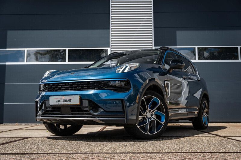 Blauw Gebruikt 2023 Lynk & Co 01 SUV | € 27.495 (Goede deal) - Afbeelding 1/4